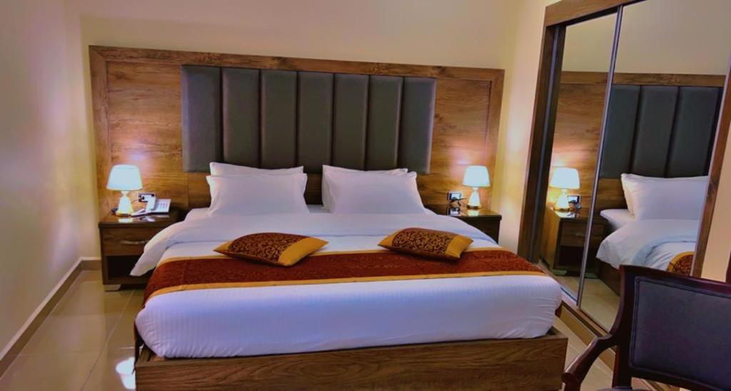 וואדי מוסא Shaqilath Hotel מראה חיצוני תמונה